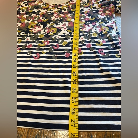 OLSEN Striooed & florals pattern 3/4 sleeve top size XL - Picture 5 of 7